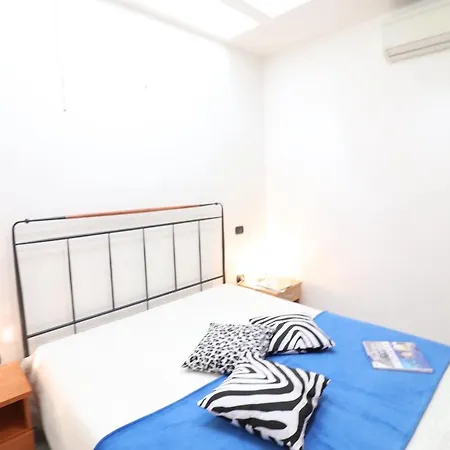 Arianna In Centro Апартаменты *