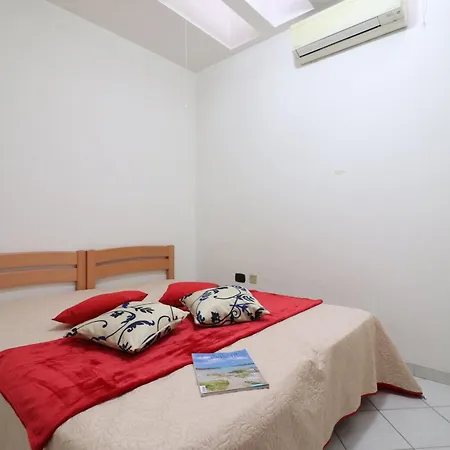Apartman Arianna In Centro *